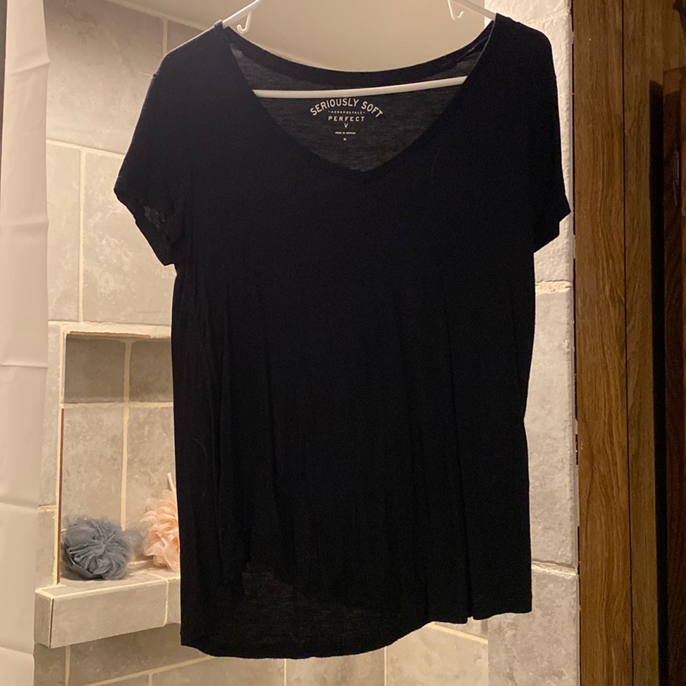 Woman’s size M. Short sleeve black American eagle super soft T shirt
